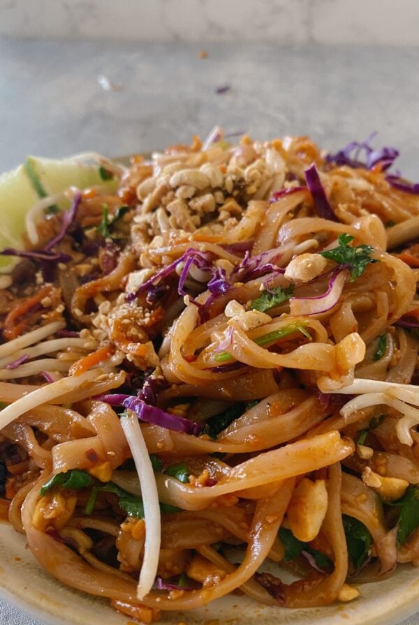 vegan pad thai homepage image