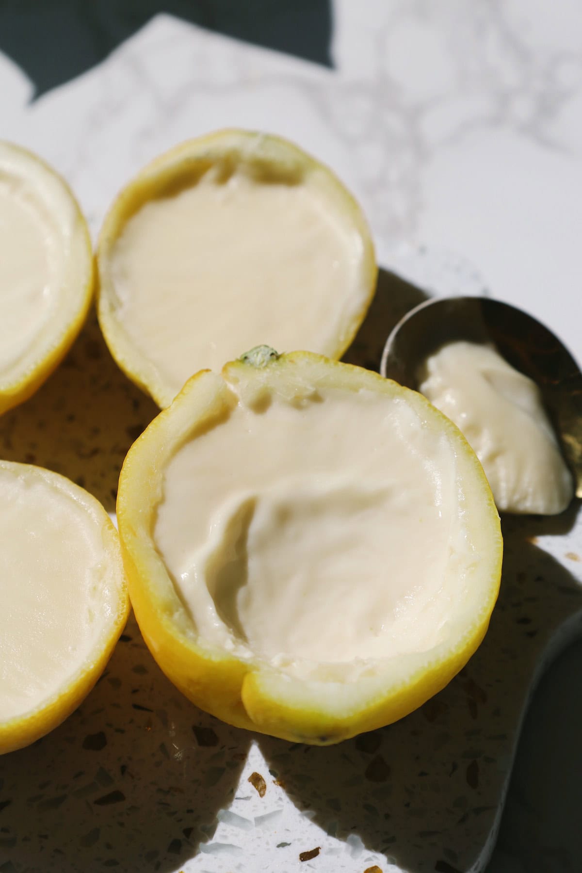 how does a lemon posset set