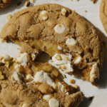 pistachio cookies close up