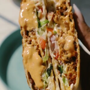 crunchwrap supreme featured image