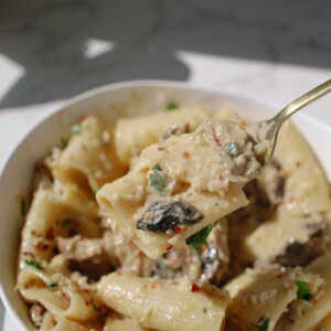 mushroom miso pasta featured image