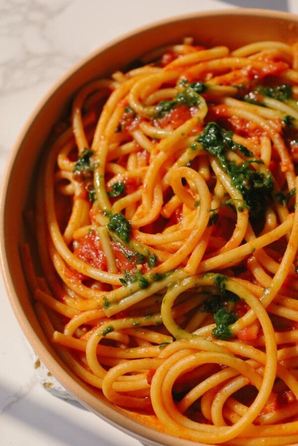 featured image pasta pomodoro