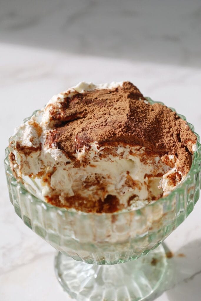easy tiramisu recipe featured image 1
