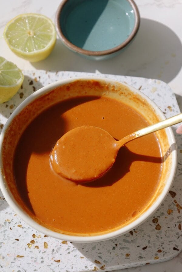 thai peanut sauce featured image
