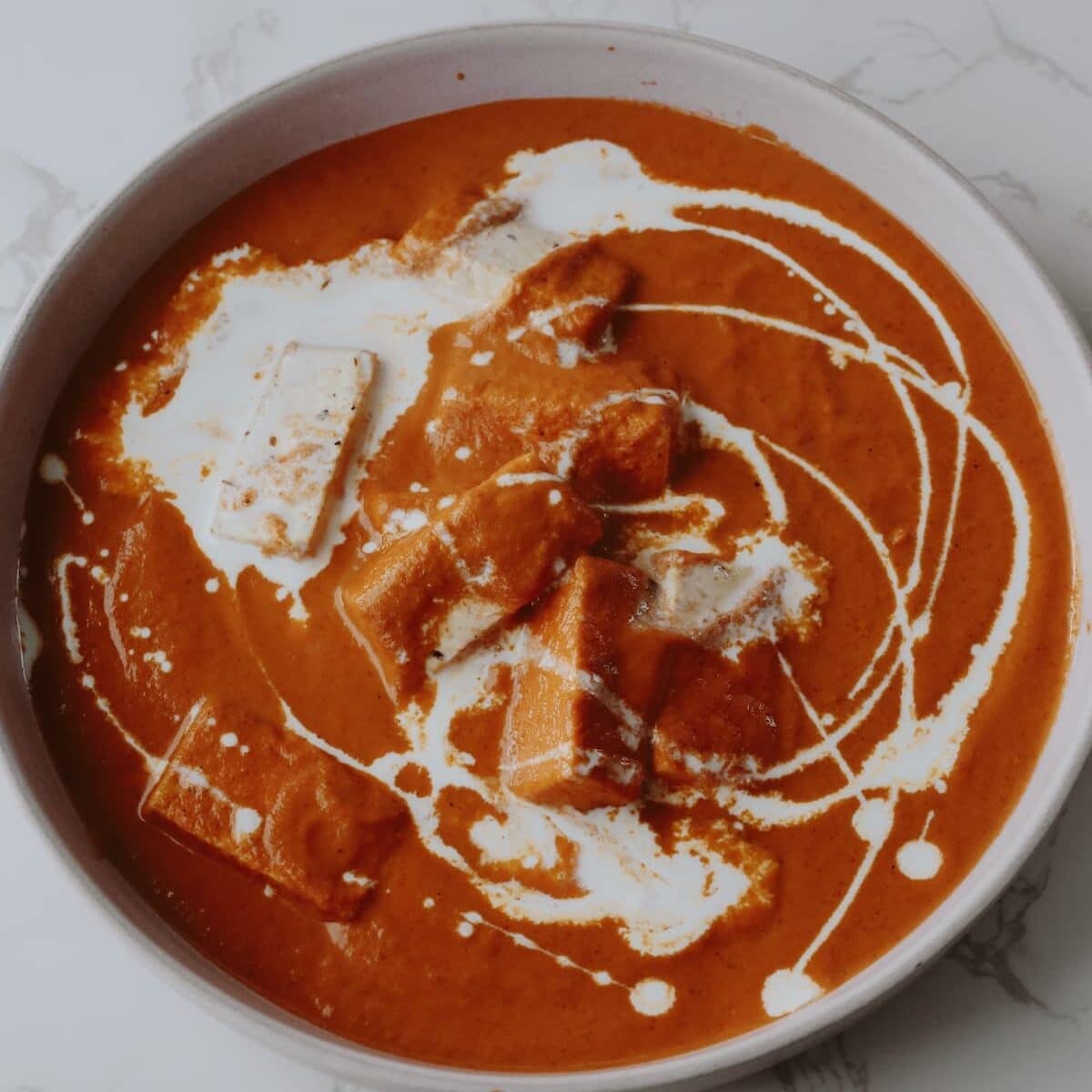 Tofu tikka masala on a plate.